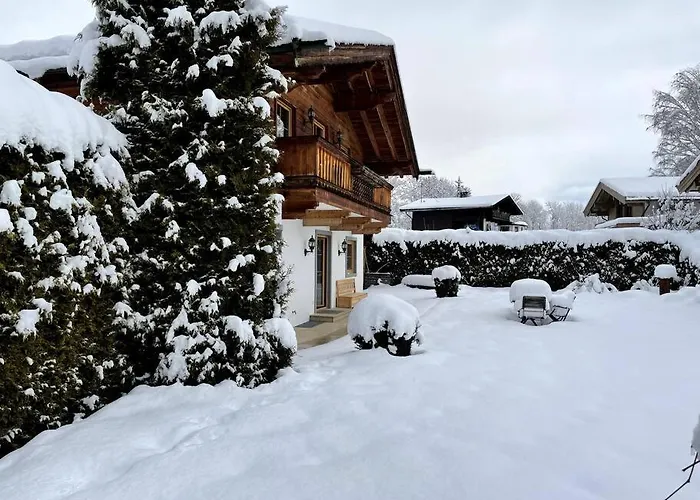 Gemuetliche Im Bergdoktordorf بيت للعطل