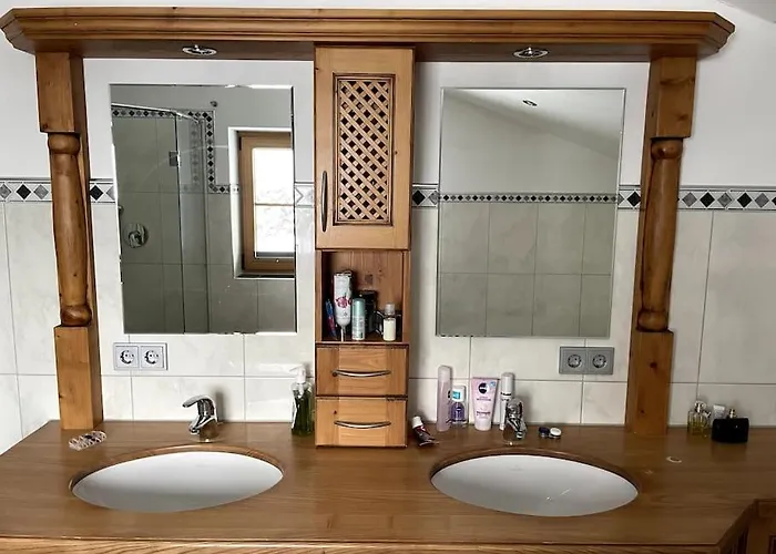 Gemuetliche Im Bergdoktordorf بيت للعطل المو