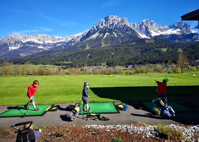 Gemuetliche Im Bergdoktordorf
